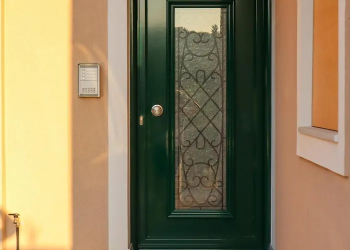 Casa Aurora Razáta